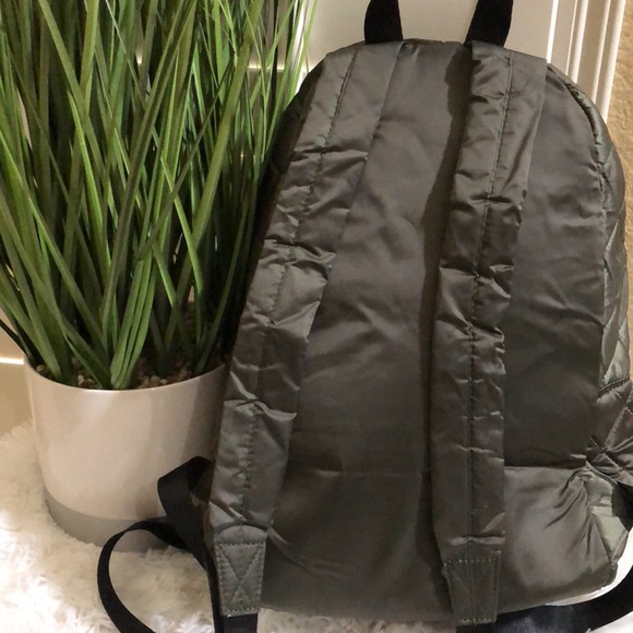 Call it Spring backpack - Picture 2 of 9